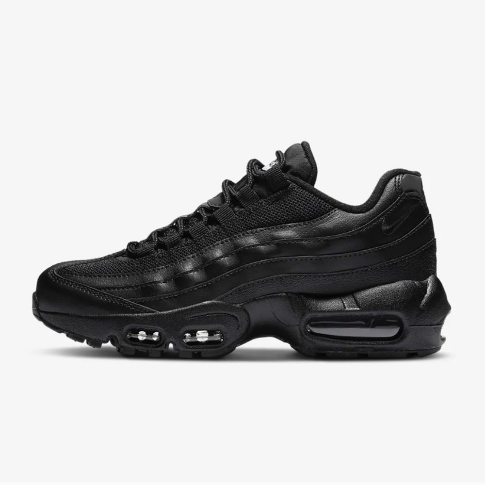 Nike Air Max 95 Recraft Youth size 5.5.